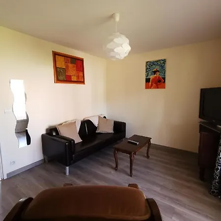 Petite Maisonnette De Plein Pied 別荘 Le Taillan-Médoc